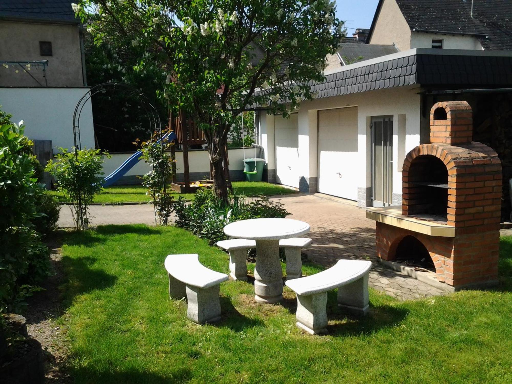 Ferienwohnung Hilger Treis-Karden Exterior foto