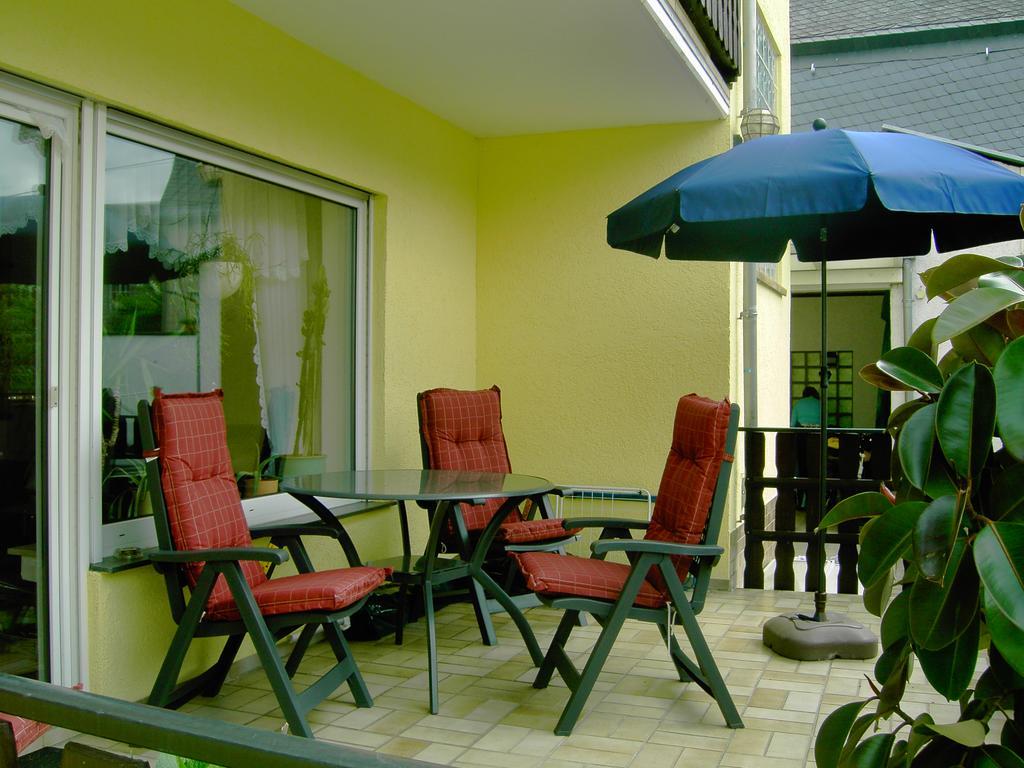 Ferienwohnung Hilger Treis-Karden Exterior foto