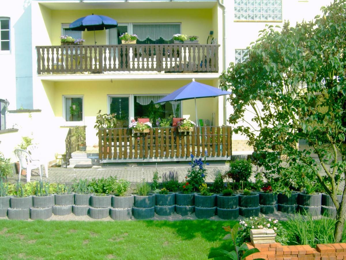 Ferienwohnung Hilger Treis-Karden Exterior foto